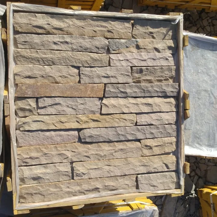 Stone veneer wall