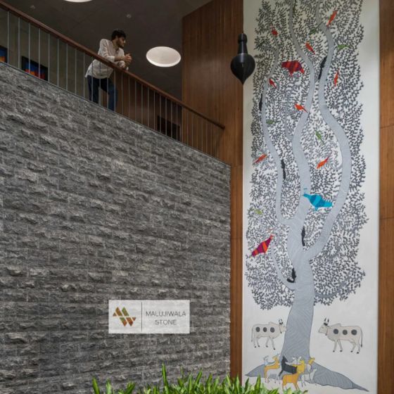 Rockface cladding basalt 6x12
