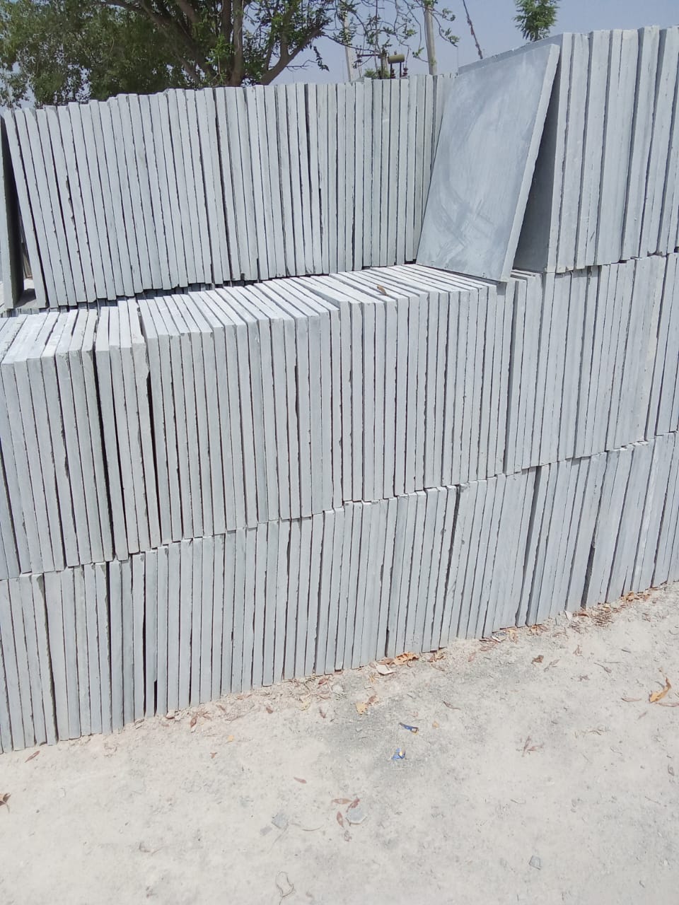 Semi polished Kota Stone 22 × 22 tiles, 18 to 25 mm thick