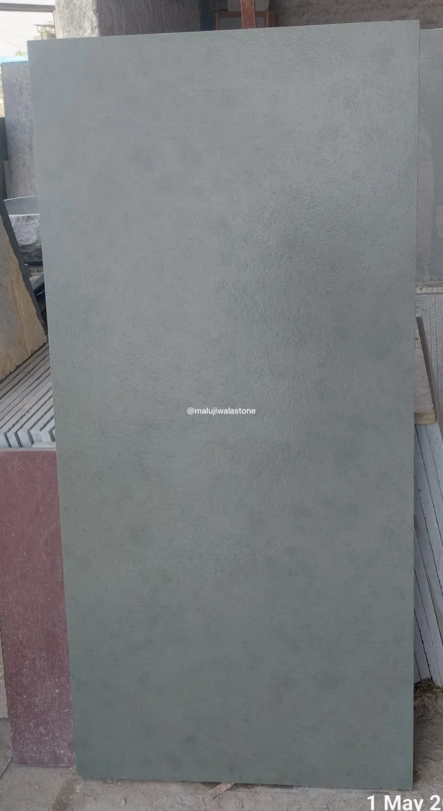 Lapatro finish green Kota Stone 4 × 2 tiles
