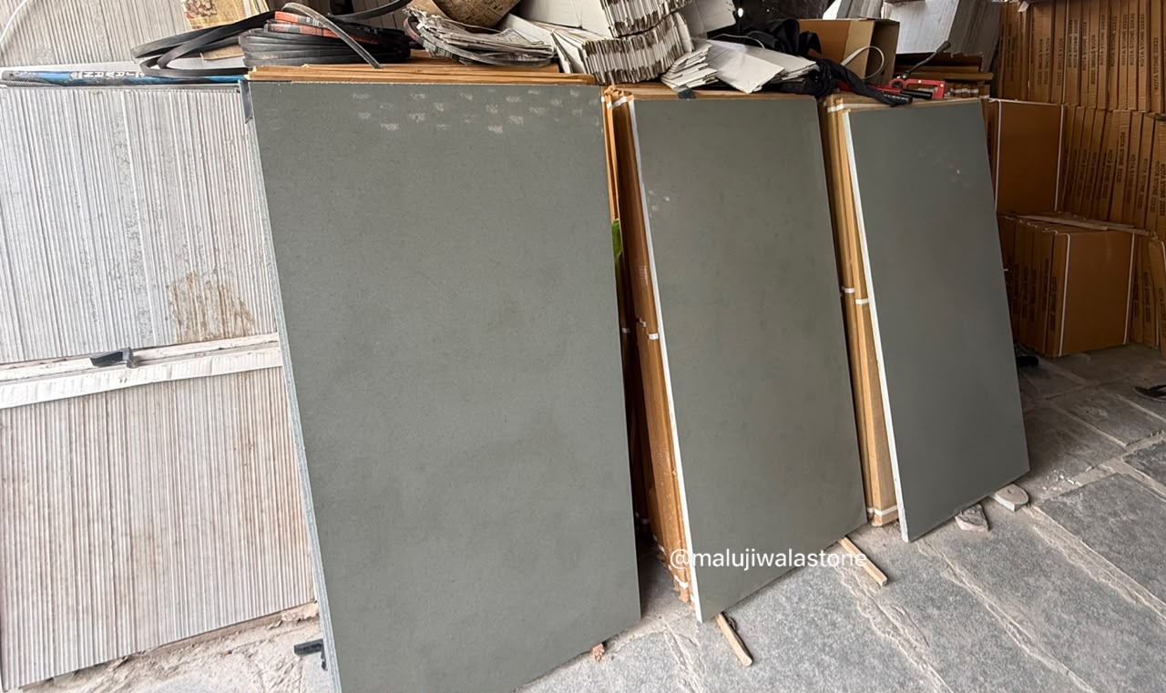 Mirror polished green Kota Stone 4 × 2 tiles