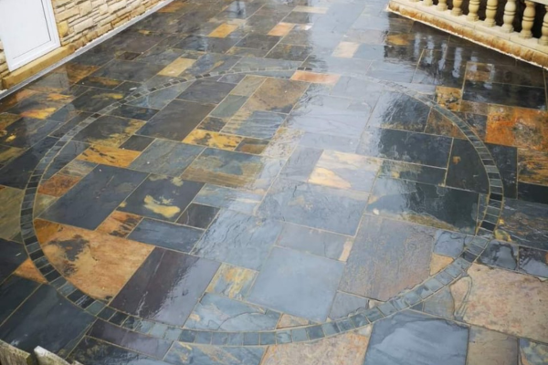 Slate — Photo 2