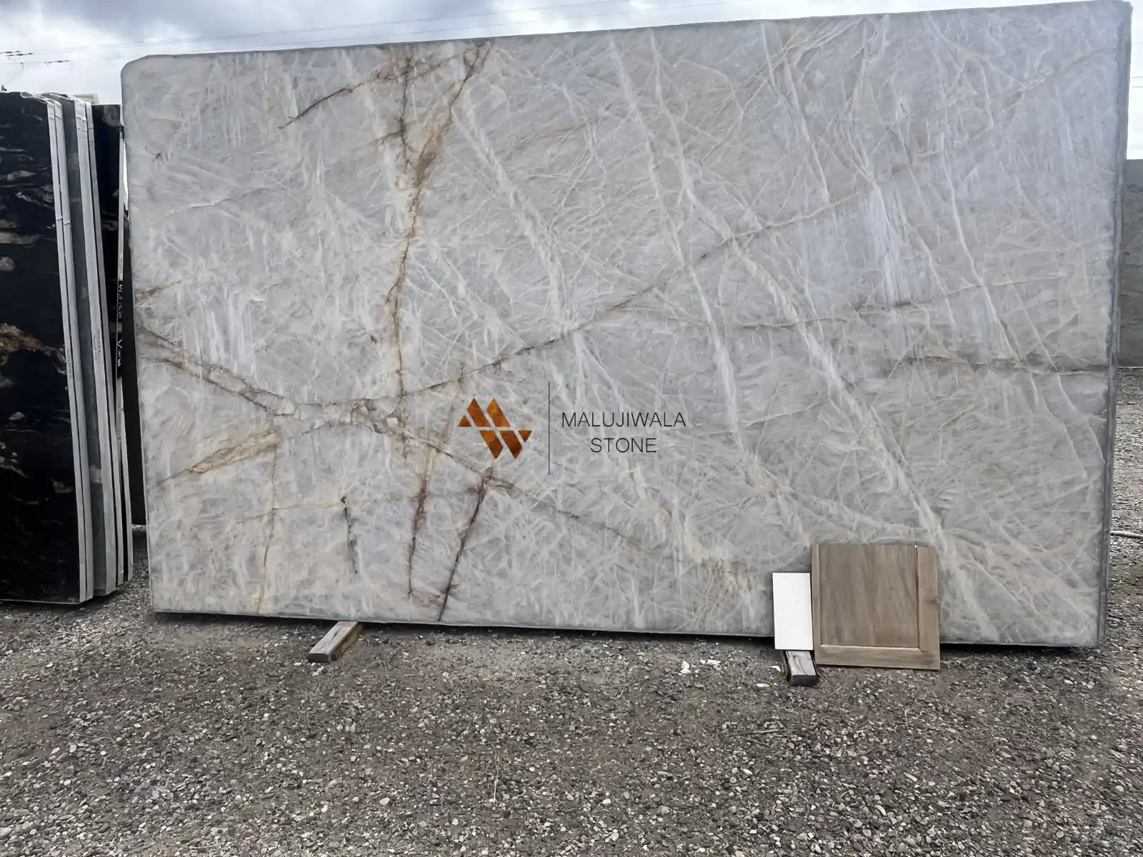 Full slab of Cristallo quartzite from Malujiwala Stone (2 of 3)